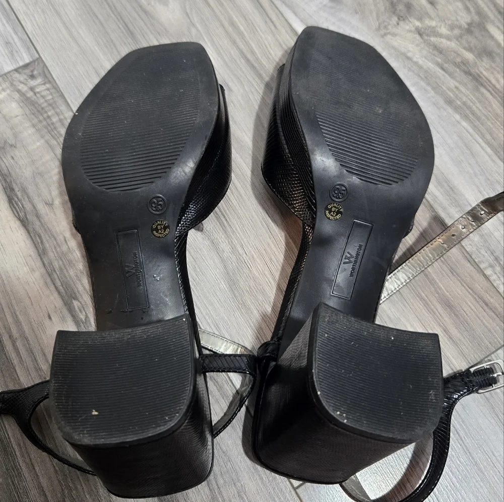 Worthington Shoes Lessing Block Heel Square Toe Sandals Sz 9.5
